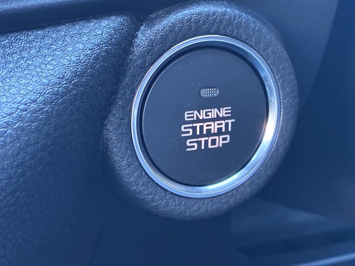 2025 Isuzu MU-X X-TERRAIN