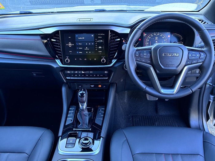 2025 Isuzu MU-X X-TERRAIN
