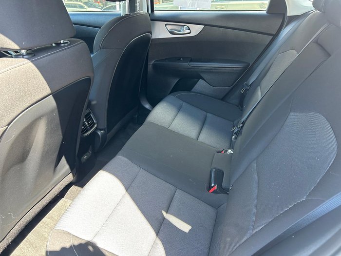 2022 Kia Cerato S BD MY22 Silky Silver