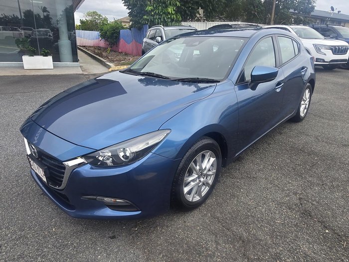 2018 Mazda 3 Neo Sport