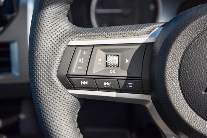 2025 Mitsubishi Triton GLS