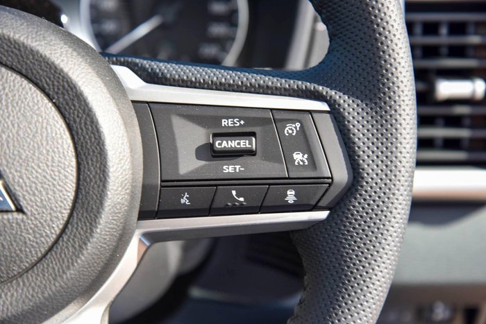 2025 Mitsubishi Triton GLS