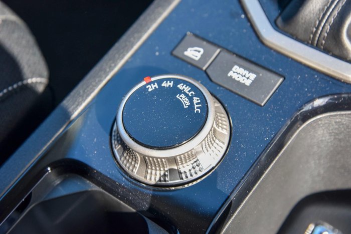 2025 Mitsubishi Triton GLS