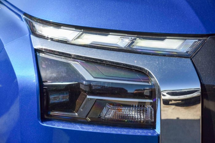 2025 Mitsubishi Triton GLS