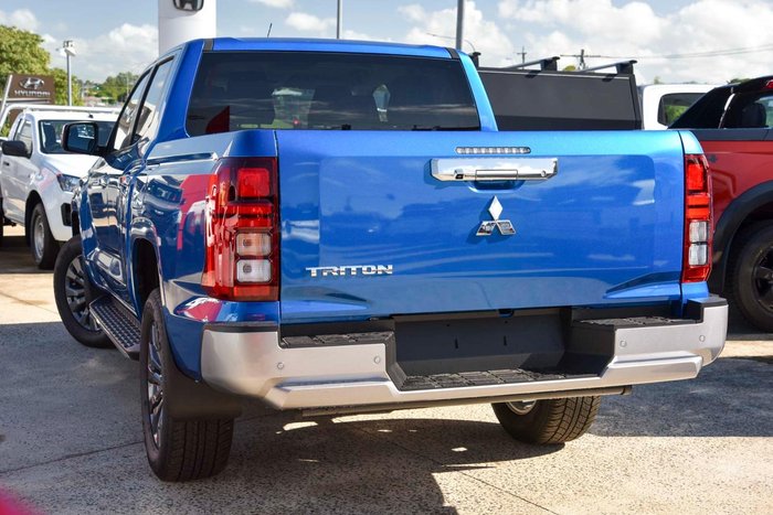 2025 Mitsubishi Triton GLS