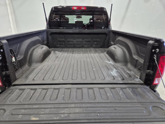 2022 RAM 1500 Express DS MY22 4X4 Dual Range Diamond Black