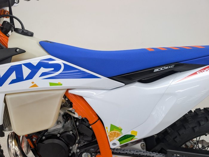 2026 Ktm 300 EXC TPI SIX DAYS Orange