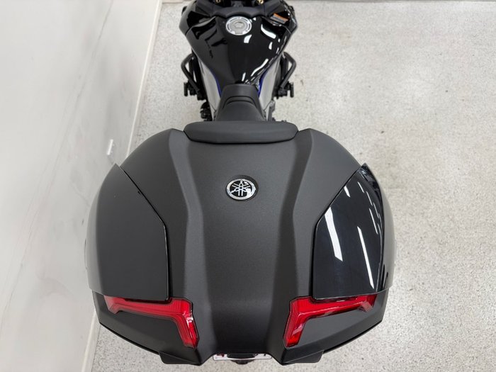 2024 YAMAHA TRACER 9 GT+ (MT09TRASP2) Silver