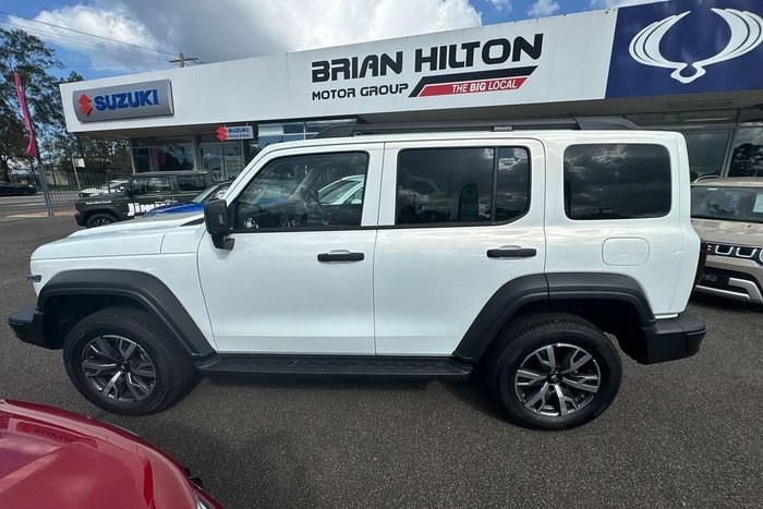 2025 GWM Tank 300 Pearl White (9F01)