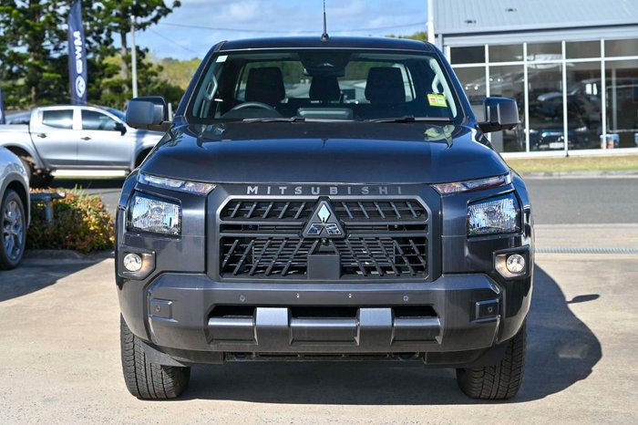 2025 Mitsubishi Triton GLX-R