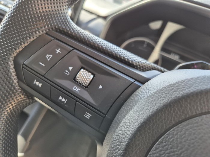 2025 Mitsubishi Triton GLX+
