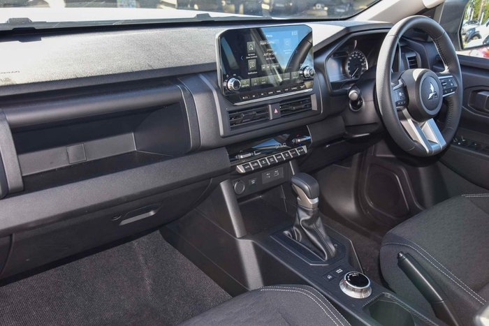 2025 Mitsubishi Triton GLX-R