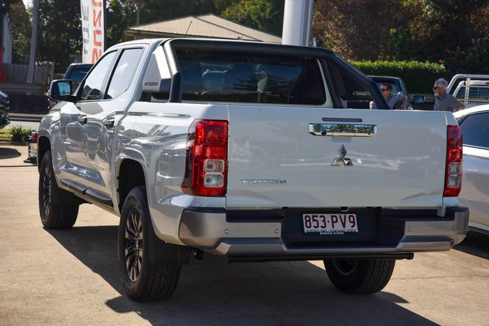 2025 Mitsubishi Triton GLX-R