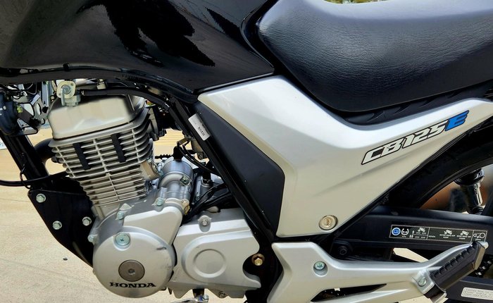 2021 Honda CB125E CB Black