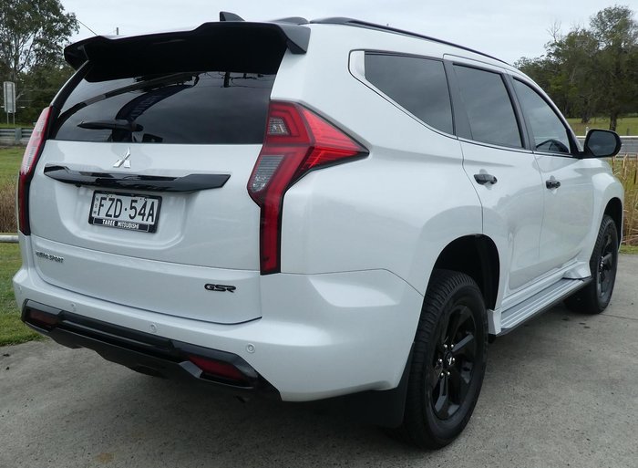 2025 Mitsubishi Pajero Sport GSR