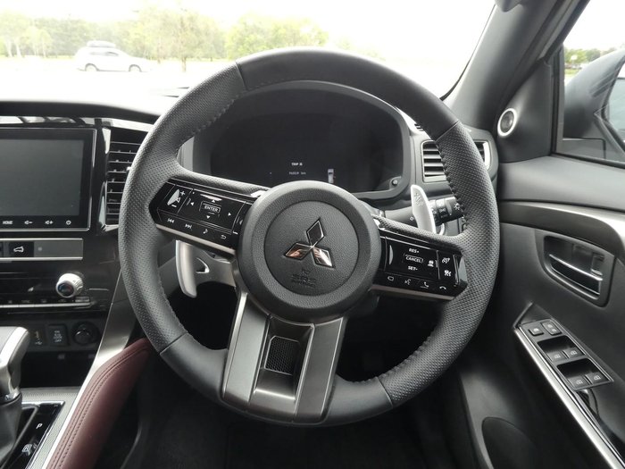 2025 Mitsubishi Pajero Sport GSR