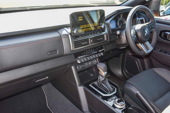 2025 Mitsubishi Triton GSR