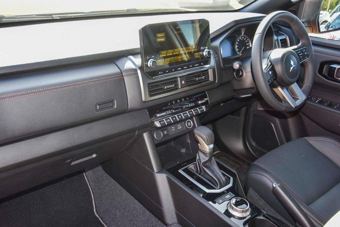 2025 Mitsubishi Triton GSR