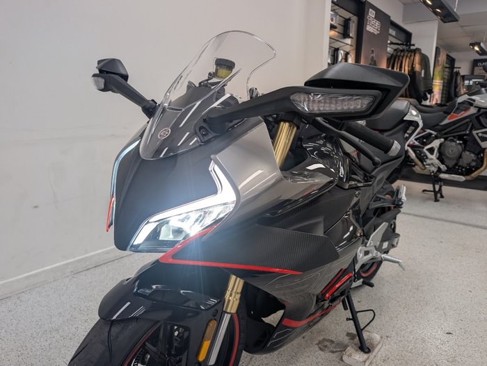 2025 CFMOTO 2025 Cf Moto 450CC 450 SR Black