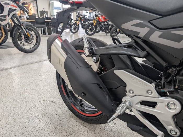 2025 CFMOTO 2025 Cf Moto 450CC 450 SR Black