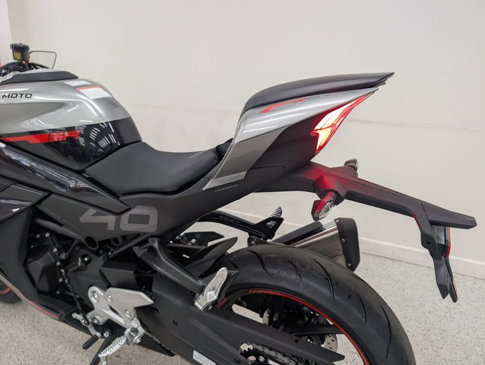 2025 CFMOTO 2025 Cf Moto 450CC 450 SR Black