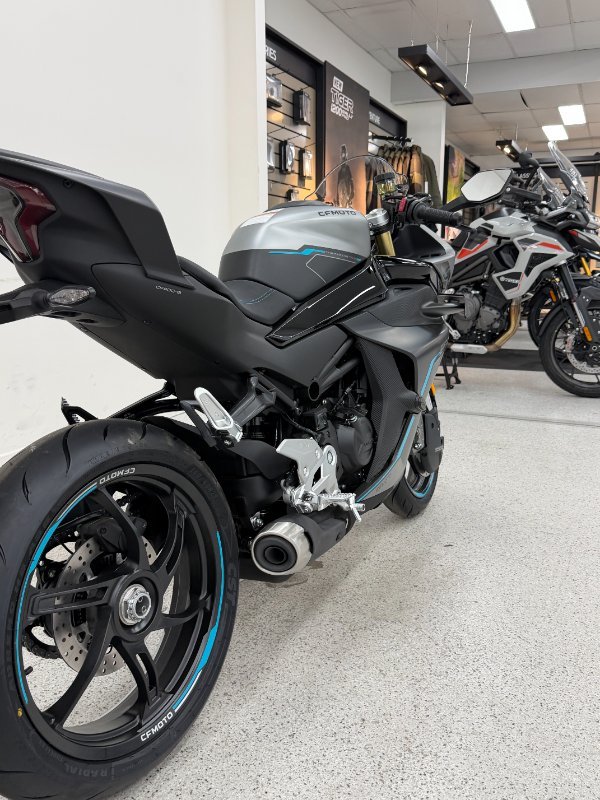 2026 CFMOTO 450 SR S Black