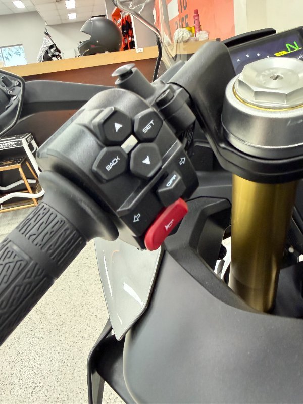 2026 CFMOTO 450 SR S White