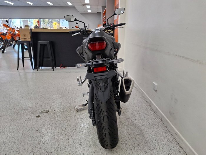 2025 Honda CB750 (HORNET) Black