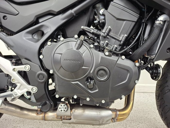 2025 Honda CB750 (HORNET) Black