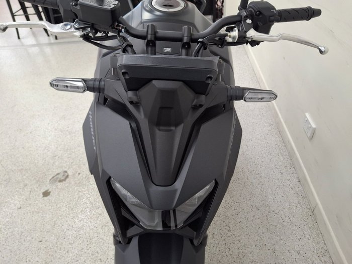 2025 Honda CB750 (HORNET) Black