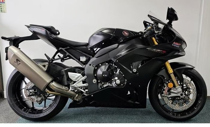 2025 Honda CBR1000RR-R SP (FIREBLADE) ABS Black
