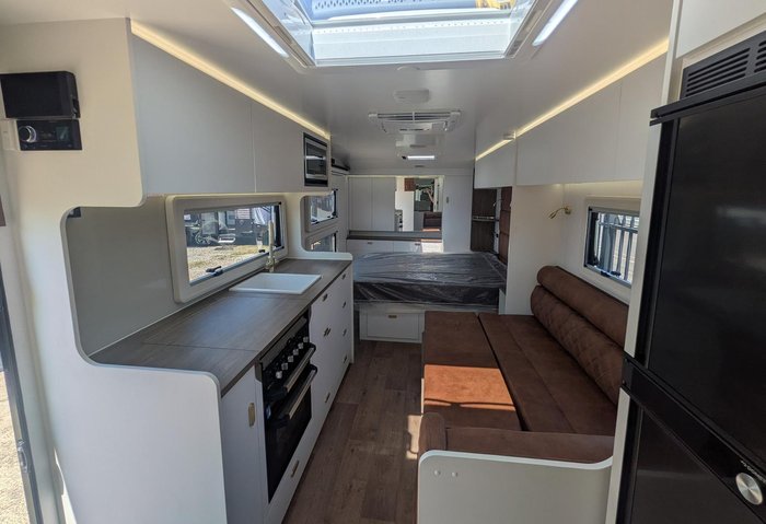 2026 JB Caravans Dirt Road Xtreme (22'6)