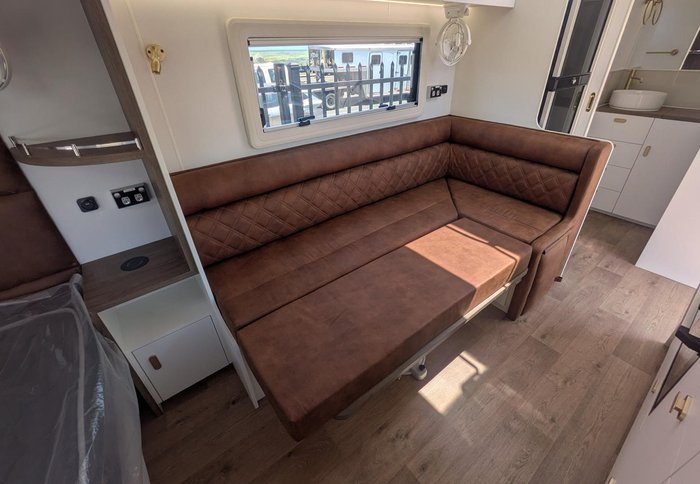 2026 JB Caravans Dirt Road Xtreme (22'6)