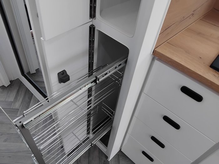 2026 Cadillac RV Ourea Royal King Bed Family Van Triple Bunks Victron Package