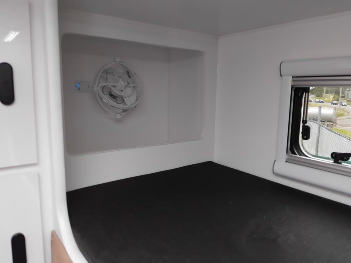 2026 Cadillac RV Ourea Royal King Bed Family Van Triple Bunks Victron Package