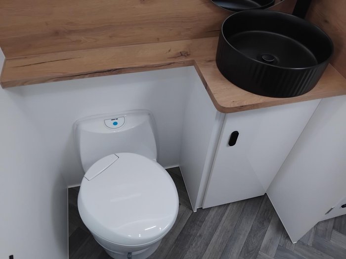 2026 Cadillac RV Ourea Royal King Bed Family Van Triple Bunks Victron Package