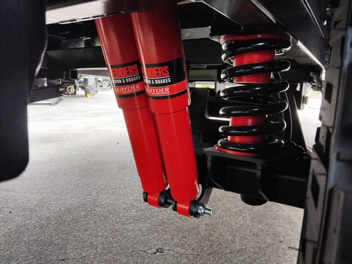 2026 Cadillac RV Ourea Royal King Bed Family Van Triple Bunks Victron Package