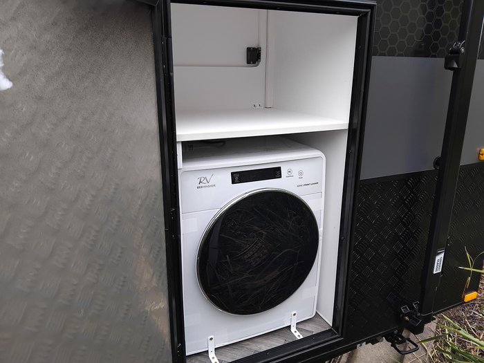 2026 Cadillac RV Ourea Royal King Bed Family Van Triple Bunks Victron Package