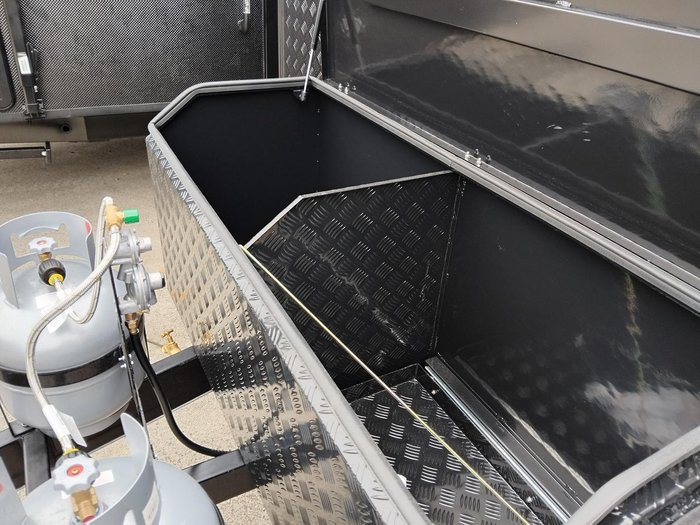 2026 Cadillac RV Ourea Royal King Bed Family Van Triple Bunks Victron Package