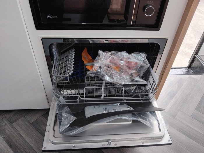 2026 Cadillac RV Ourea Royal King Bed Family Van Triple Bunks Victron Package