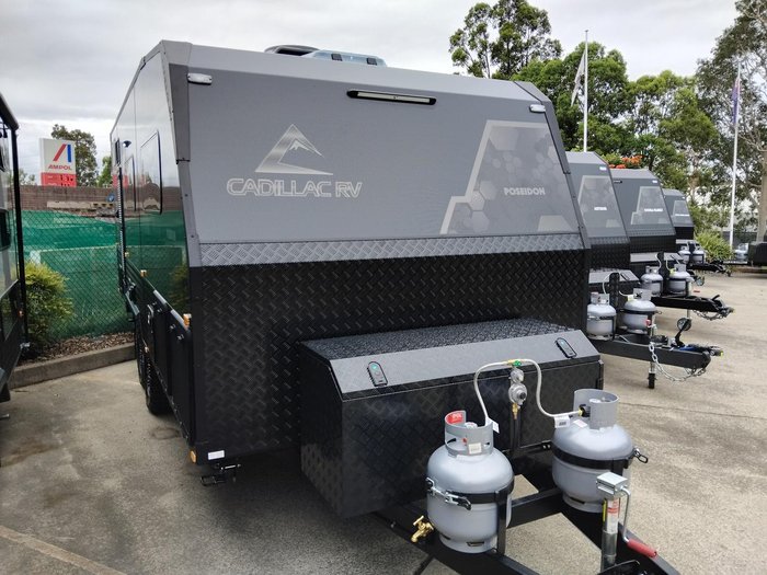 2025 Cadillac RV Poseidon Couples 20.6Ft With King Bed And Off-Road Pack