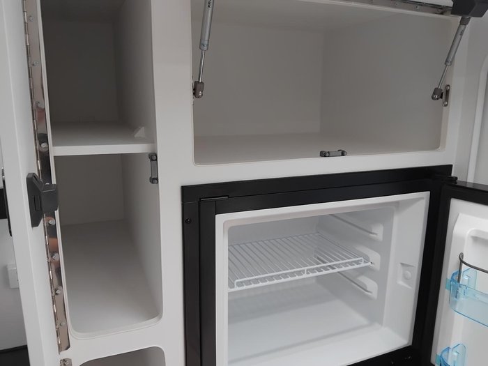 2025 Cadillac RV Poseidon Couples 20.6Ft With King Bed And Off-Road Pack