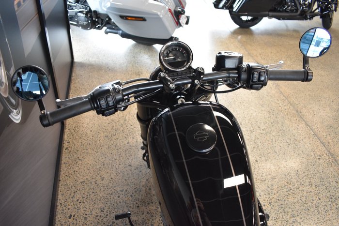 2016 HARLEY-DAVIDSON XC1200CX ROADSTER