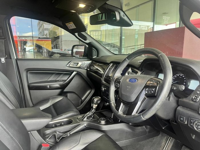 2020 Ford Everest Titanium