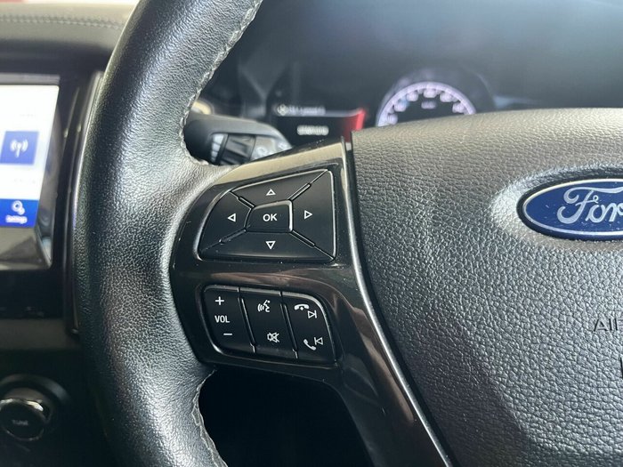 2020 Ford Everest Titanium