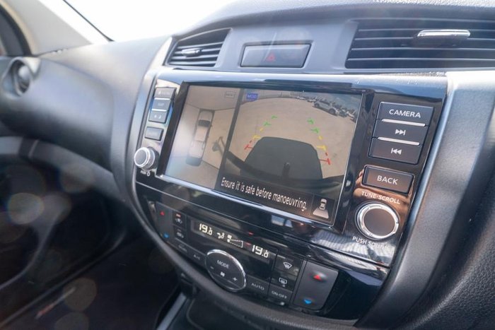 2022 Nissan Navara PRO-4X