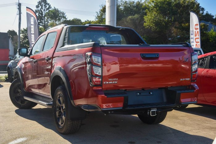 2025 Isuzu D-MAX X-TERRAIN