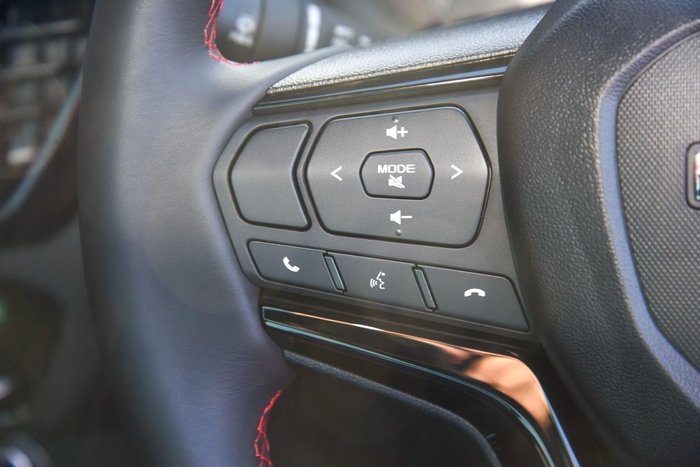 2025 Isuzu D-MAX X-TERRAIN