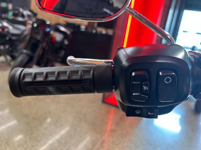 2025 Harley-Davidson Breakout 117 (FXBR) Softail Black