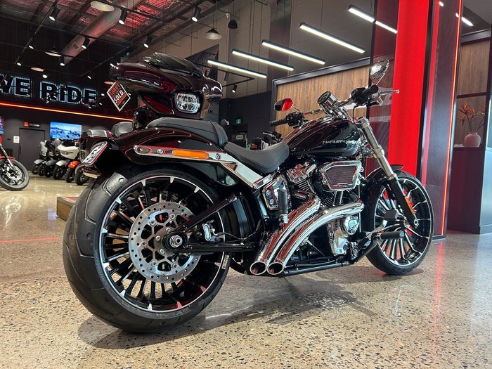2025 Harley-Davidson Breakout 117 (FXBR) Softail Black